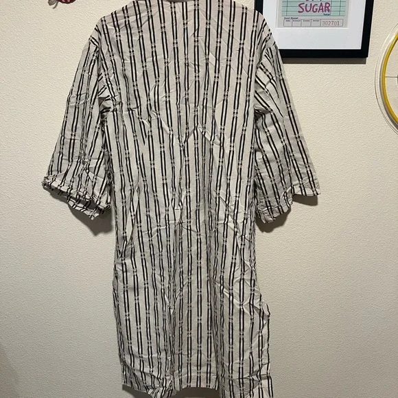 Universal Thread Striped Cardigan - Black and Cream - Picture 5 of 5